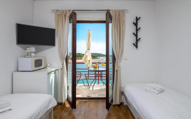 Apartments Villa Zrinka