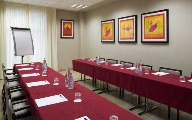 Holiday Inn Express Campo De Gibraltar - Barrios by IHG