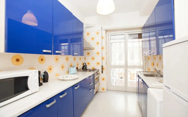 Rental In Rome Devoti Apartment