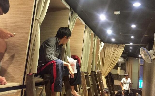 FC Hostel-Ruifang Station