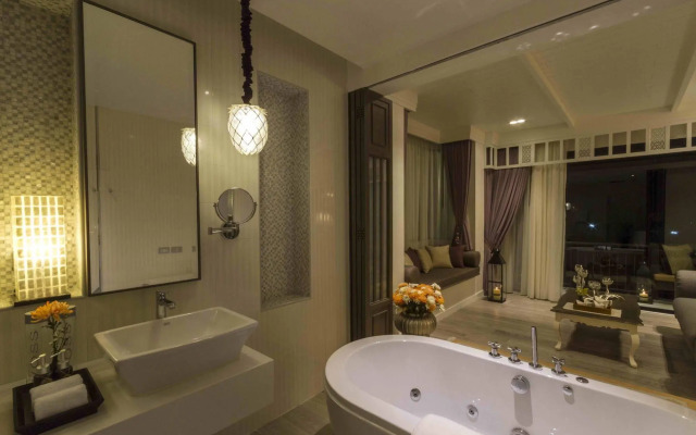 Maraya Hotel & Resort
