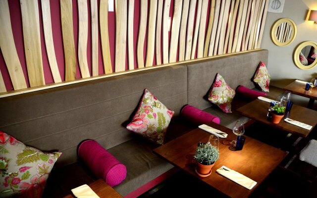 The Granary Hotel