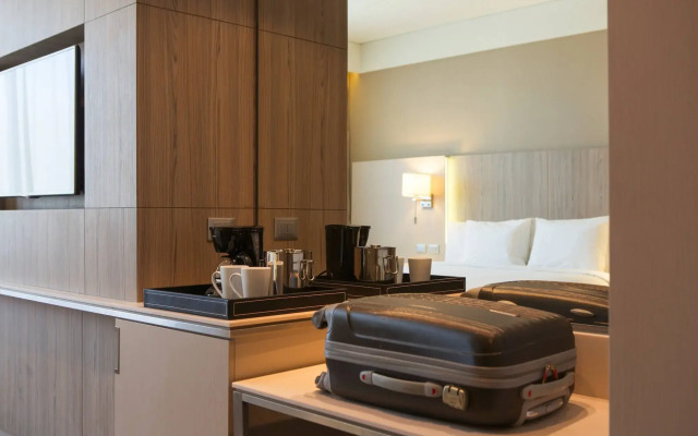 Courtyard Santiago Las Condes