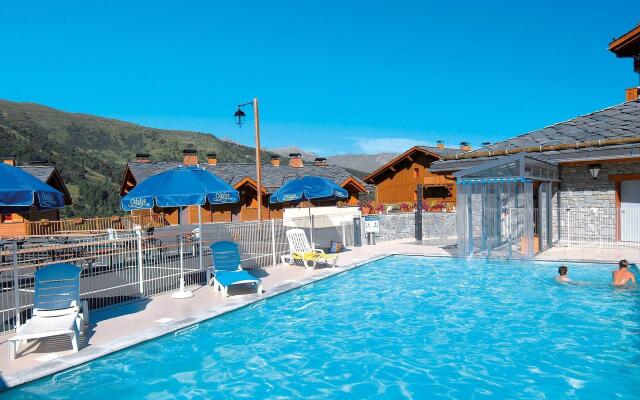 Rustic apartment with dishwasher, located in Valmeinie