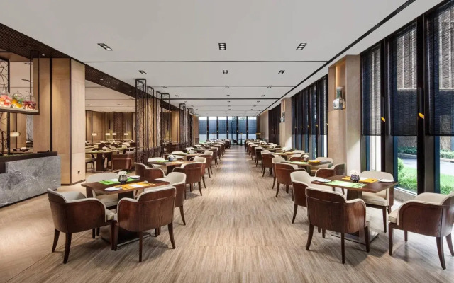 Courtyard Shanghai International Tourism and Resorts Zone