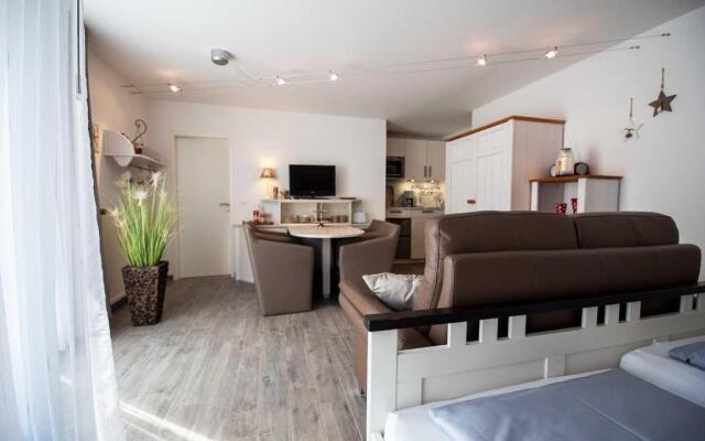 Haus-Pavillon-Ferienwohnung-12-PAV12