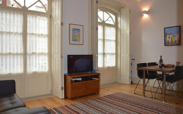 Oporto Like Home IV - Mezzanine