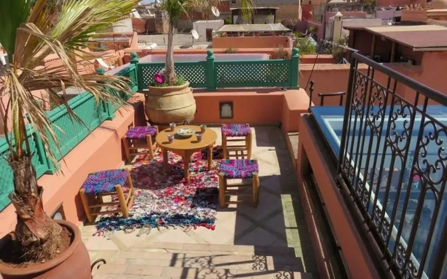 Riad La Douiria