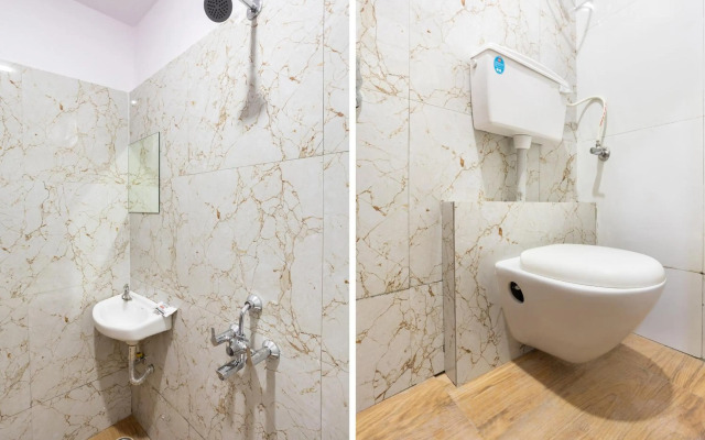 Flagship 27867 Savitri Regency