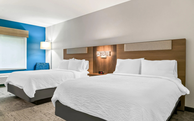 Holiday Inn Express Lapeer by IHG