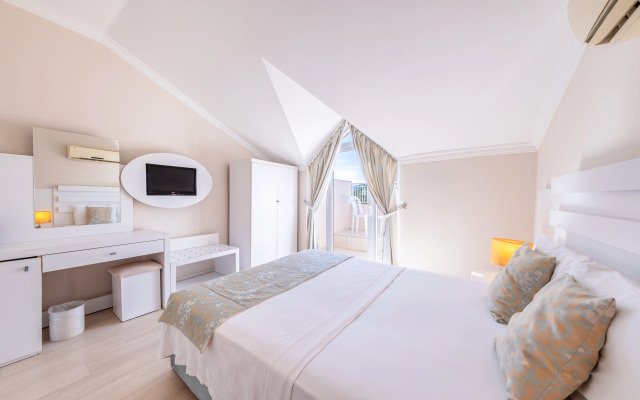 Sahra Su Holiday Village & Spa