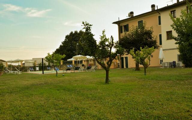 Garden Relays Villa Rosy