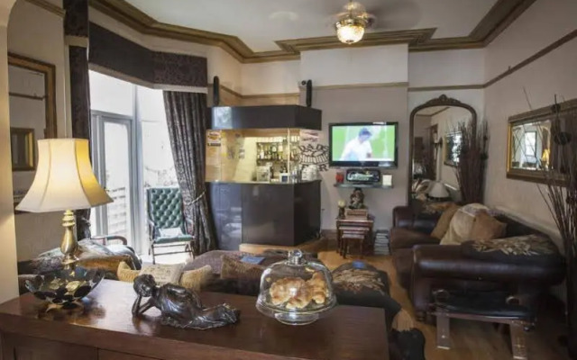Leicester Hotel
