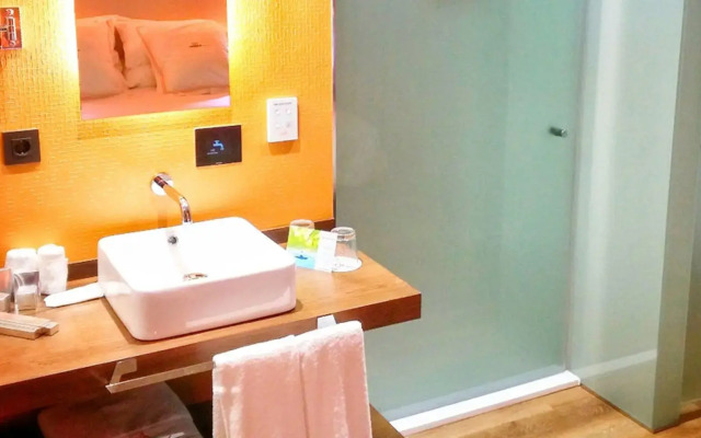 MB Boutique Hotel - Adult Recommended -