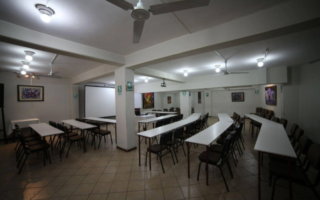 Hotel Corregidor by Cassana