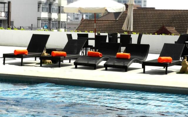 Mövenpick Suriwongse Hotel Chiang Mai