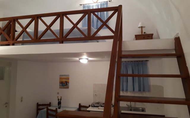 Paradisos Oia