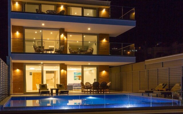 Villa Likapa 2