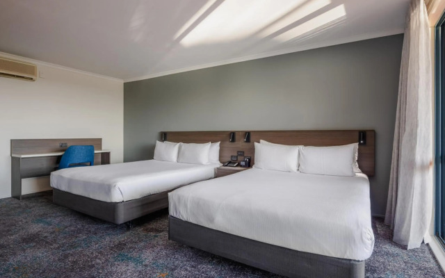 Heartland Hotel Auckland Airport