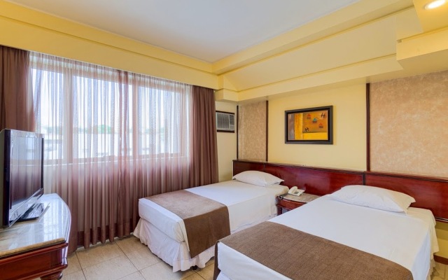 Golden Tulip Goiania Address