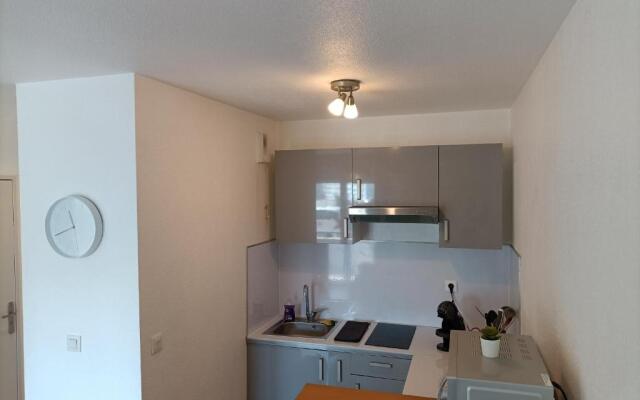Appartement Résidence Privé avec PARKING WIFI CLIM PISCINE
