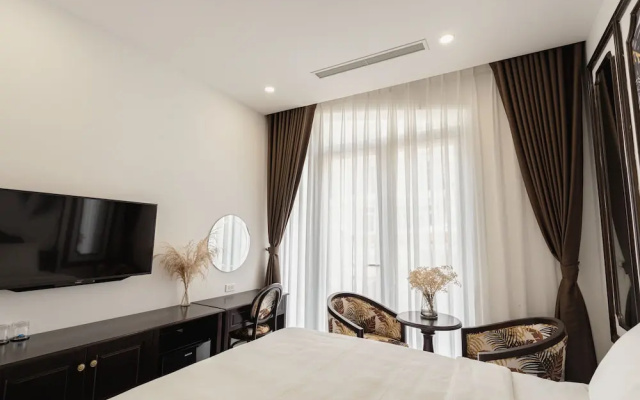 Royal Hotel Phú Quốc