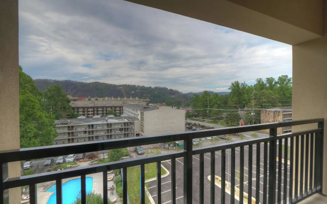 Hampton Inn Gatlinburg Historic Nature Trail