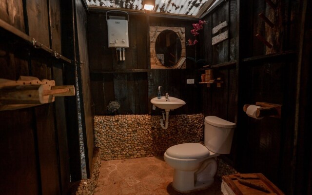 Dominican Tree House