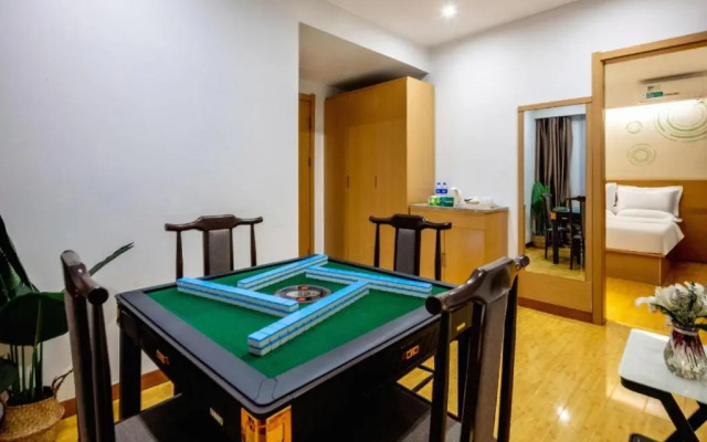 GYA Hotel Taiyuan Zonggai Zone Ancient County Chengnan Station