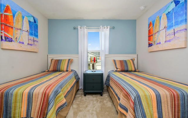 Four Bedrooms Townhome 5122