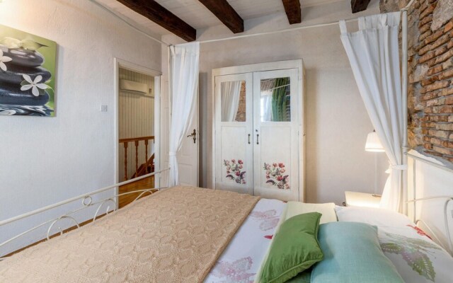 Nice Home in Crikvenica With Wifi and 3 Bedrooms