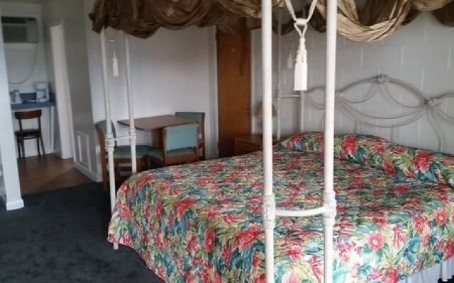 Sea Palms Motel