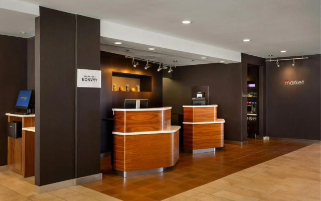 Courtyard by Marriott Minneapolis-St. Paul Airport