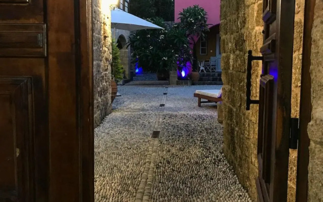 Saint Artemios Hotel and Oriental Suites