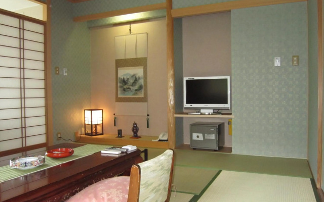 Kusatsu Hot Spa Hotel SPAX