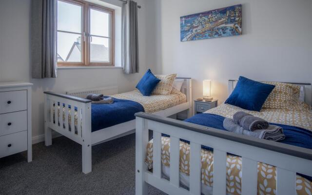 Johnnys Cove - 2 Bedroom Holiday Home - New Hedges