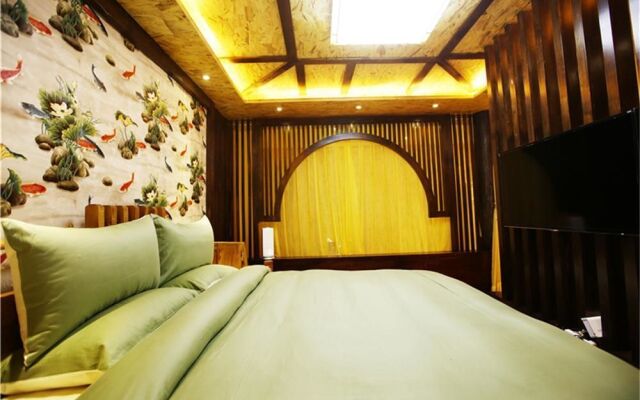 Ruijingna Boutique Inn