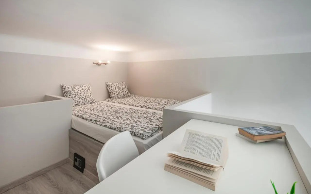 Kings Cross Apartment