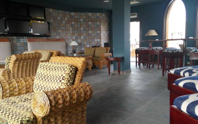 Palmyra Club Amar El Zaman