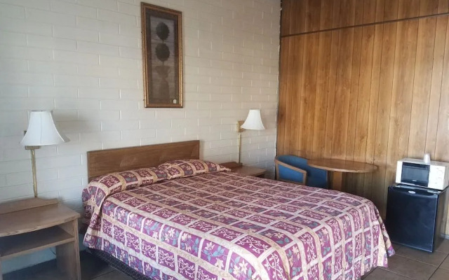 Beverly Crest Motor Inn