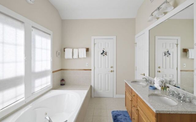 Americana at Topnotch Overlook