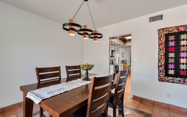 Private Pool: Pet-friendly Home in Scottsdale!