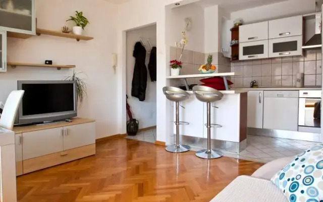 Apartment Frana
