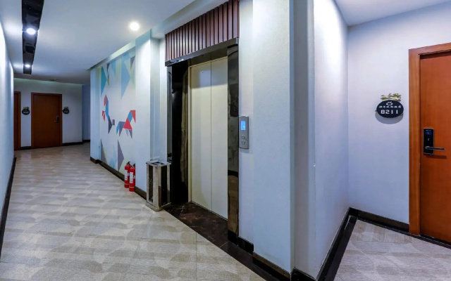 Orange Fashion Hotel (Shaoyang College Road Store)