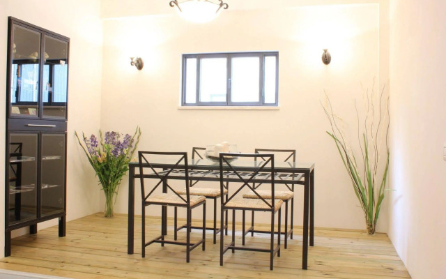 Tel Aviv Home