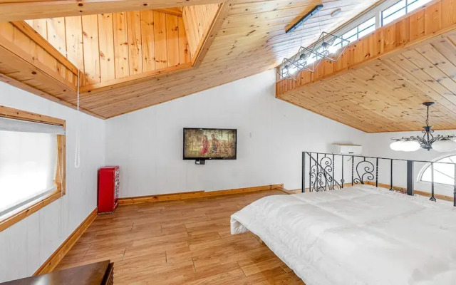 Lake and Pine Spa Pension