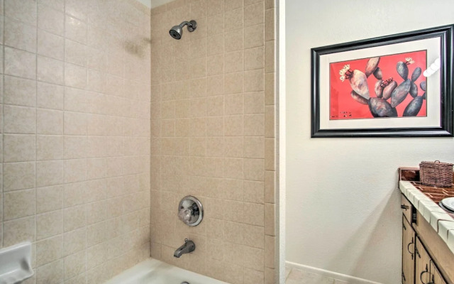 Tucson Foothills Private Estate w/ Mtn Views!