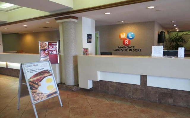 Maingate Lakeside Resort