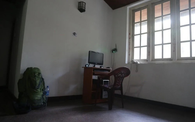 The Lotus Blue - Hostel