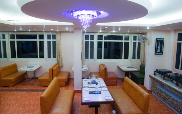 Hotel Asian Plaza Mcleodganj